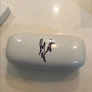Authentic AUTOGRAPHED Victoria Beckham sunglasses